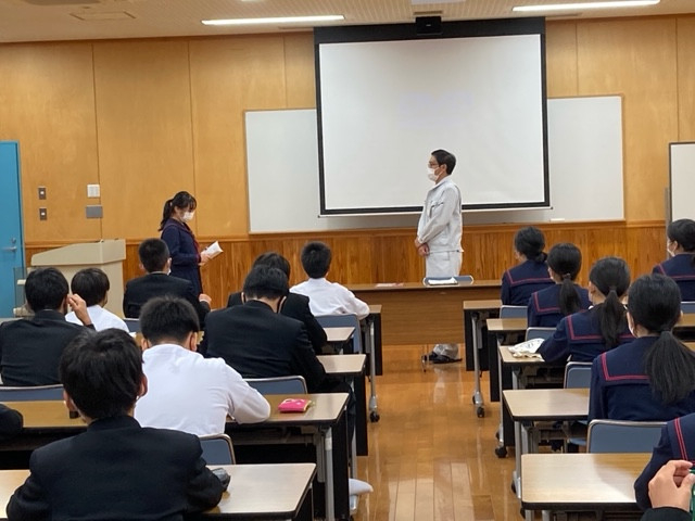 紙漉き体験で SDG s